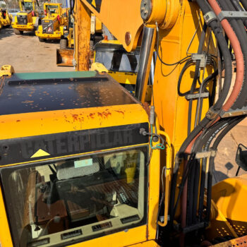 Caterpillar M322 C mobiele graafmachine