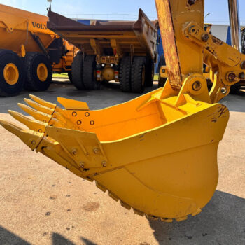 Caterpillar M322 C mobiele graafmachine