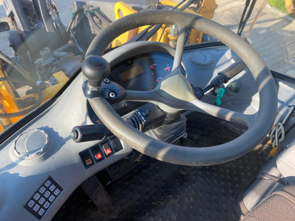 Volvo L110 E wiellader