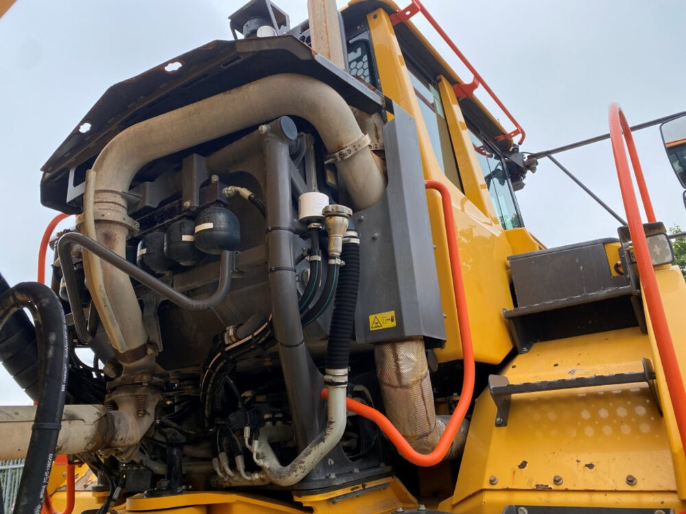 Volvo A40G 6×6 dumper