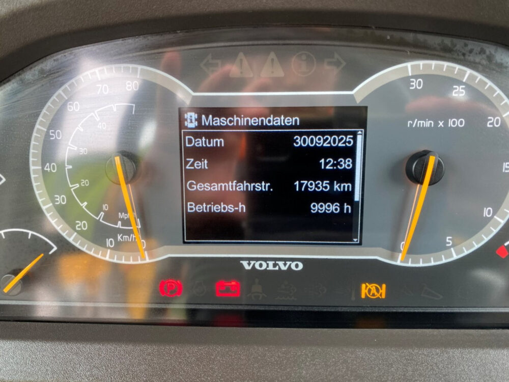 Volvo A40G 6×6 dumper