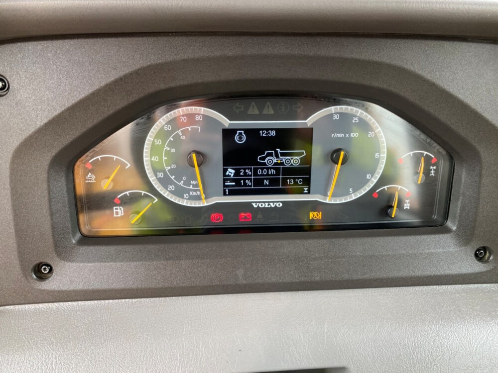 Volvo A40G 6×6 dumper