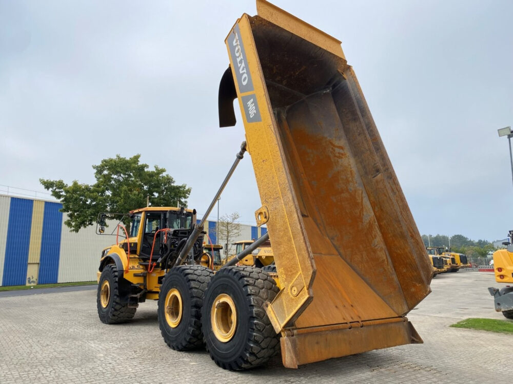 Volvo A40G 6×6 dumper