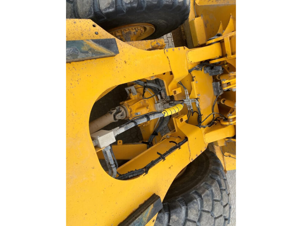 Volvo A40G 6×6 dumper