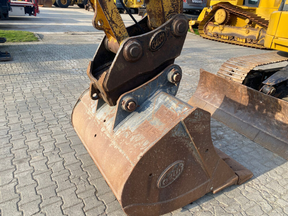 Caterpillar 315GC Rupsgraafmachine