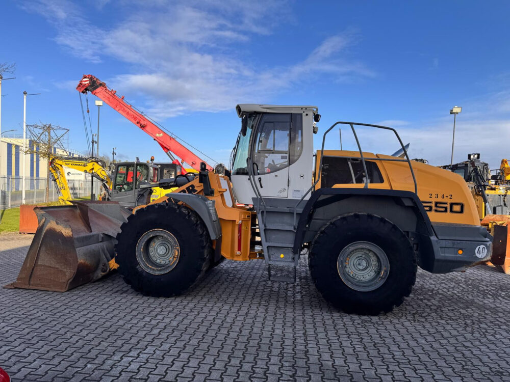 Liebherr L550 wiellader