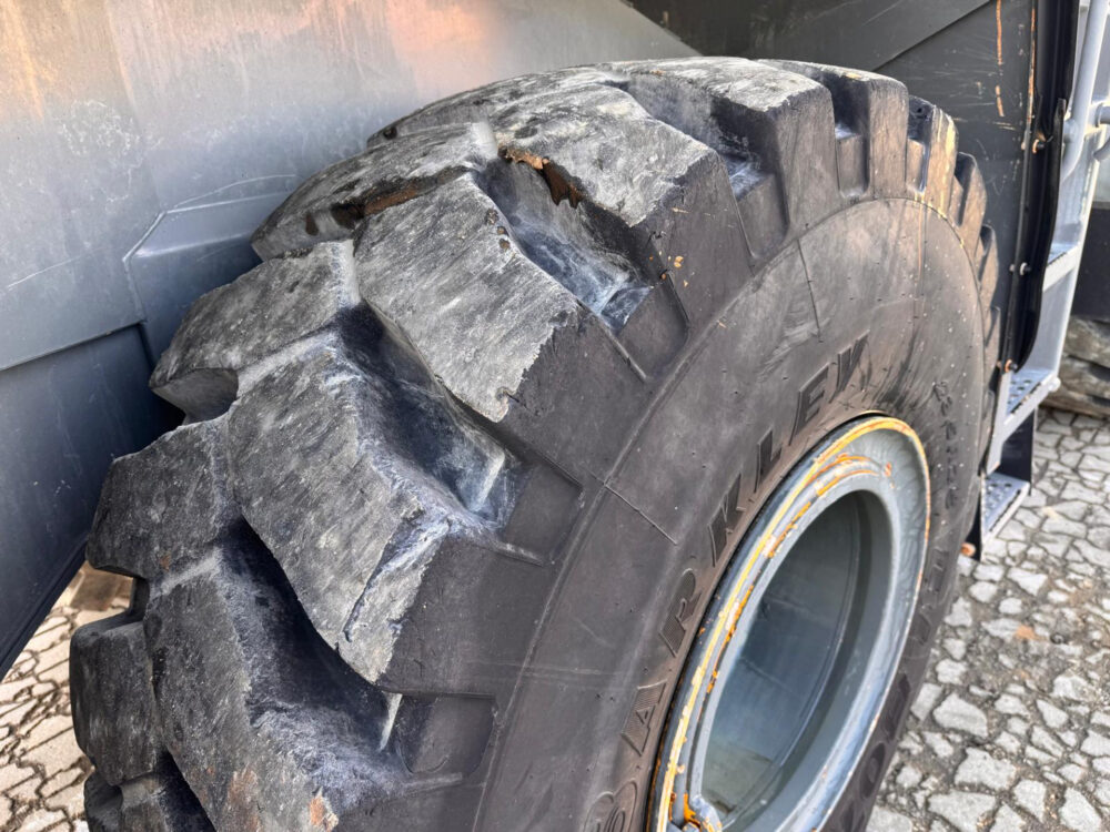 Liebherr L550 wiellader