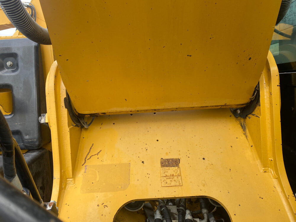 Caterpillar 329 E rupsgraafmachine