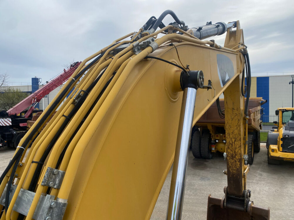 Caterpillar 329 E rupsgraafmachine