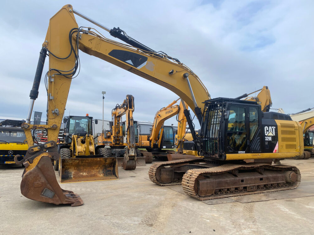 Caterpillar 329 E rupsgraafmachine