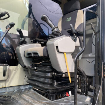 Caterpillar 323 EL rupsgraafmachine