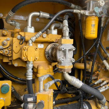 Caterpillar 323 EL rupsgraafmachine