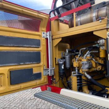 Caterpillar 323 EL rupsgraafmachine