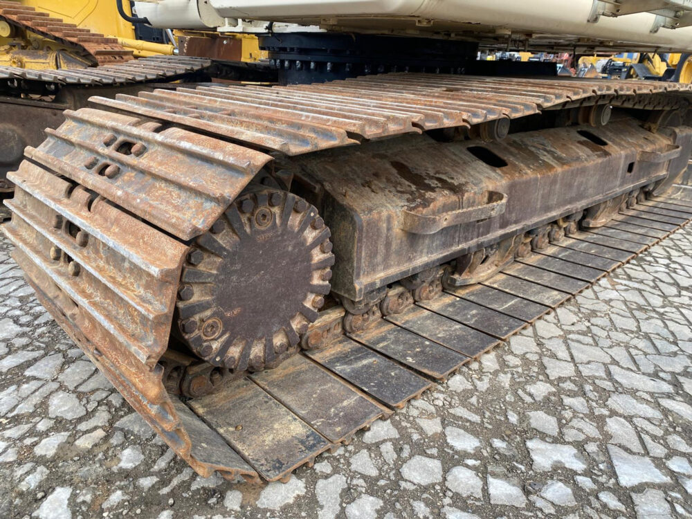 Caterpillar 323 EL rupsgraafmachine