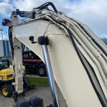 Caterpillar 323 EL rupsgraafmachine