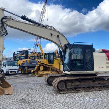 Caterpillar 323 EL rupsgraafmachine