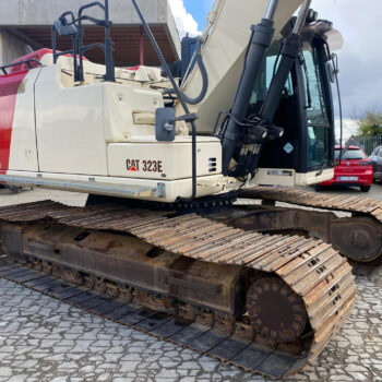 Caterpillar 323 EL rupsgraafmachine