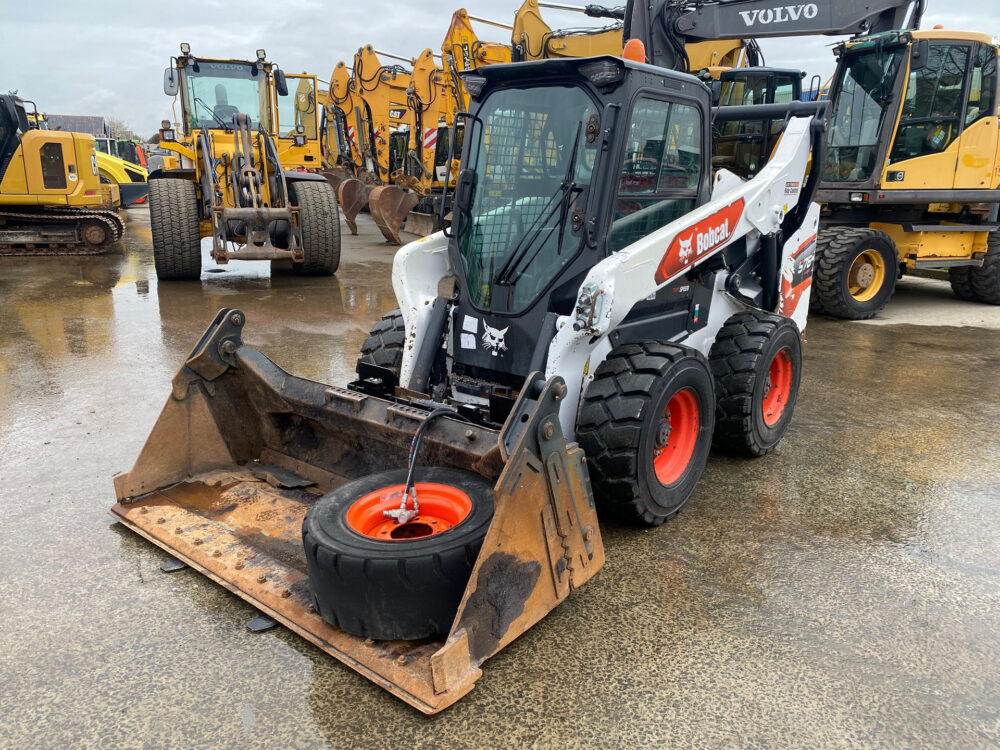Bobcat S76 schranklader cab + aircon!