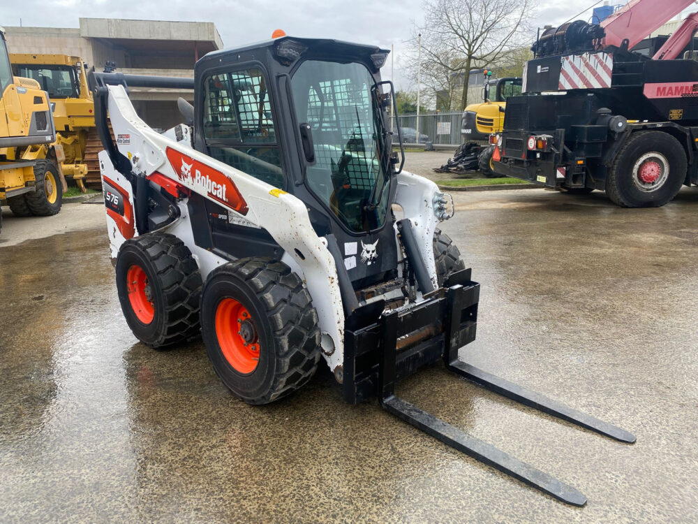 Bobcat S76 schranklader cab + aircon!