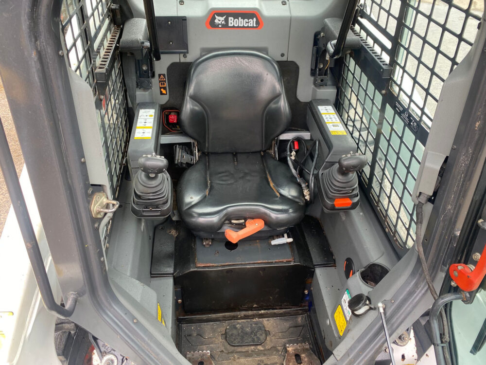 Bobcat S76 schranklader cab + aircon!