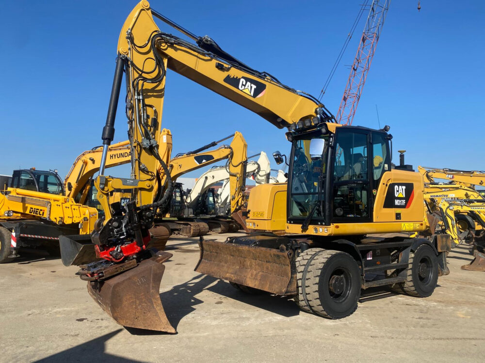 Caterpillar M317F mobiele graafmachine