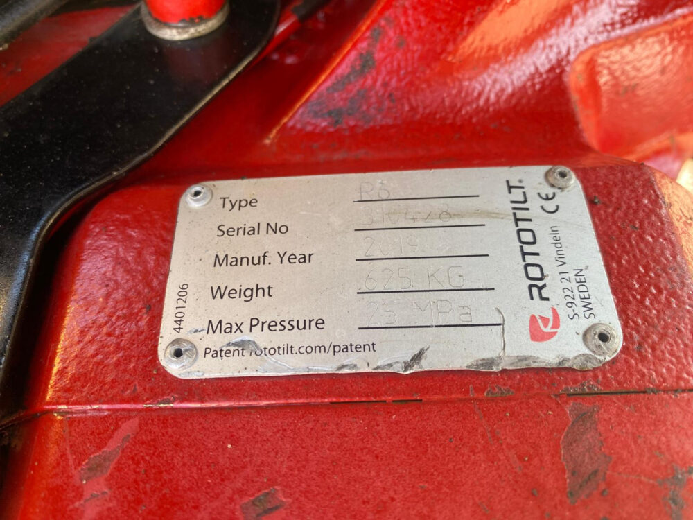 Caterpillar M317F mobiele graafmachine