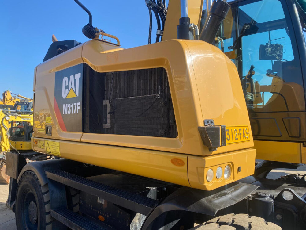 Caterpillar M317F mobiele graafmachine