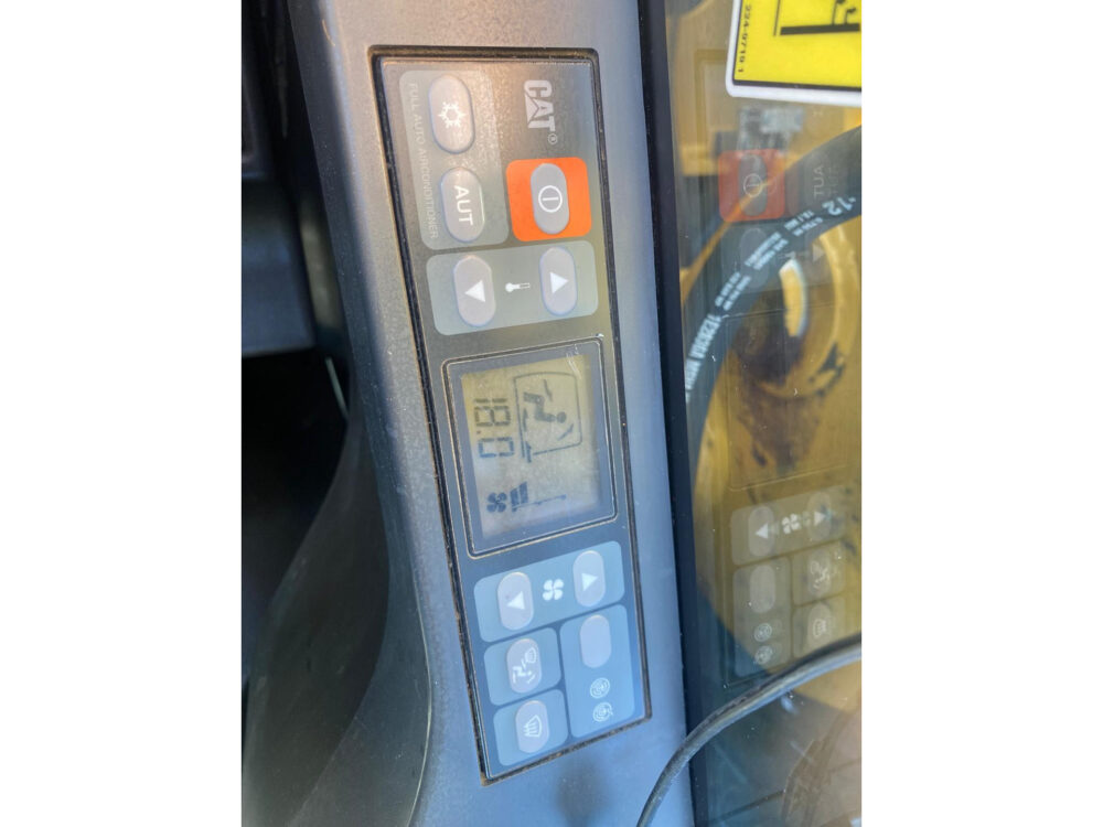 Caterpillar M317F mobiele graafmachine