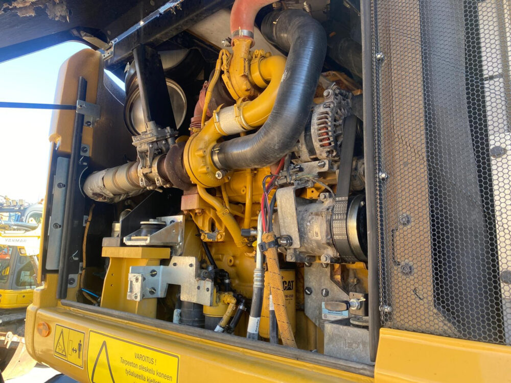 Caterpillar M317F mobiele graafmachine