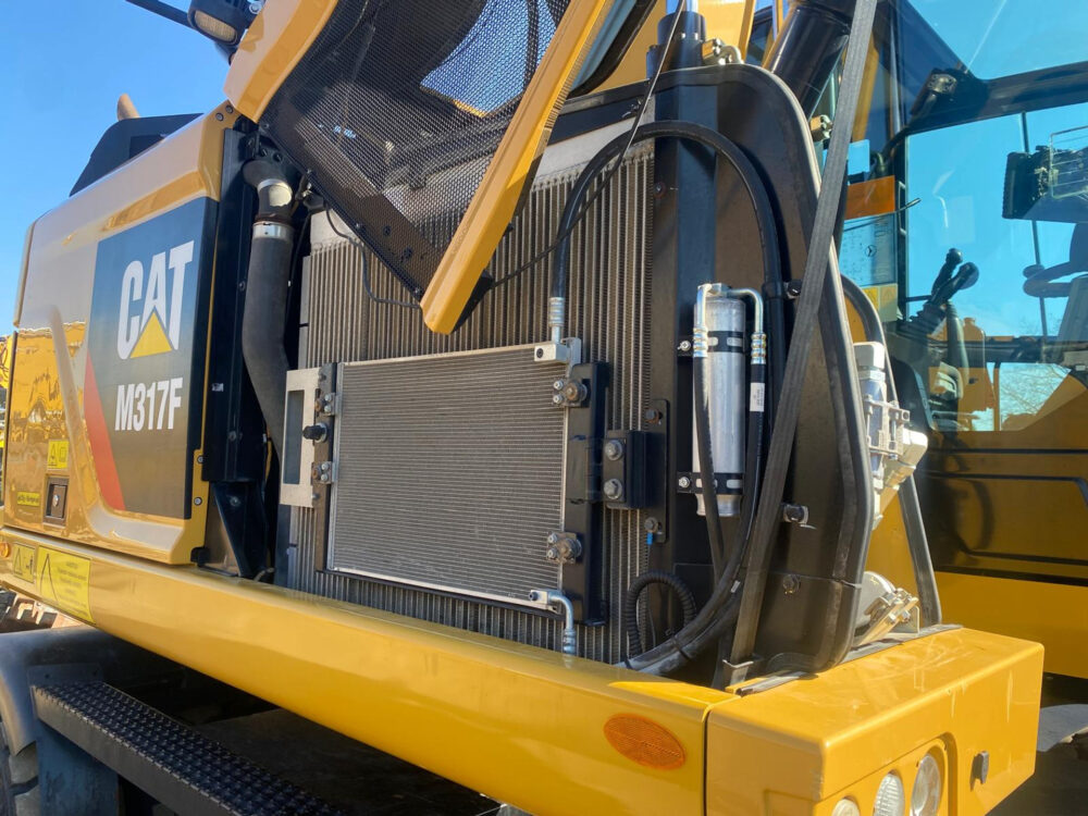 Caterpillar M317F mobiele graafmachine