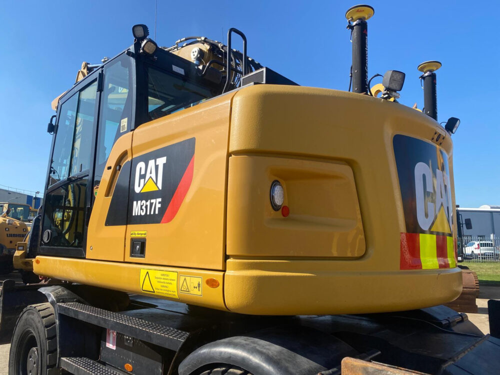 Caterpillar M317F mobiele graafmachine
