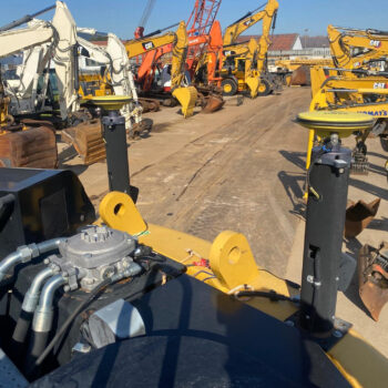 Caterpillar M317F mobiele graafmachine