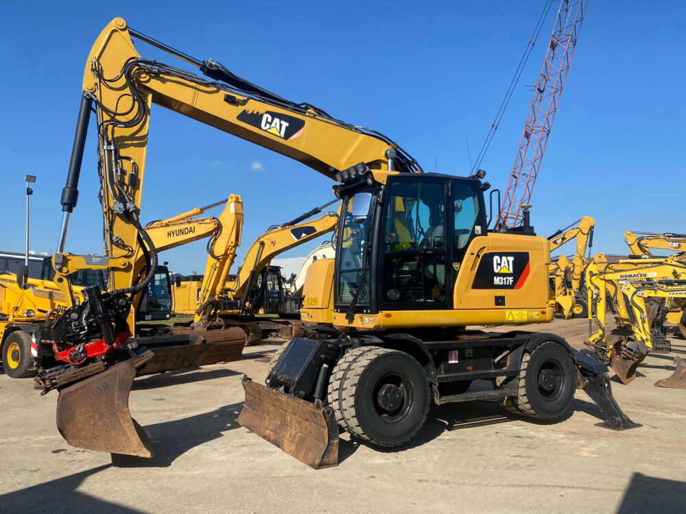 Caterpillar M317F mobiele graafmachine