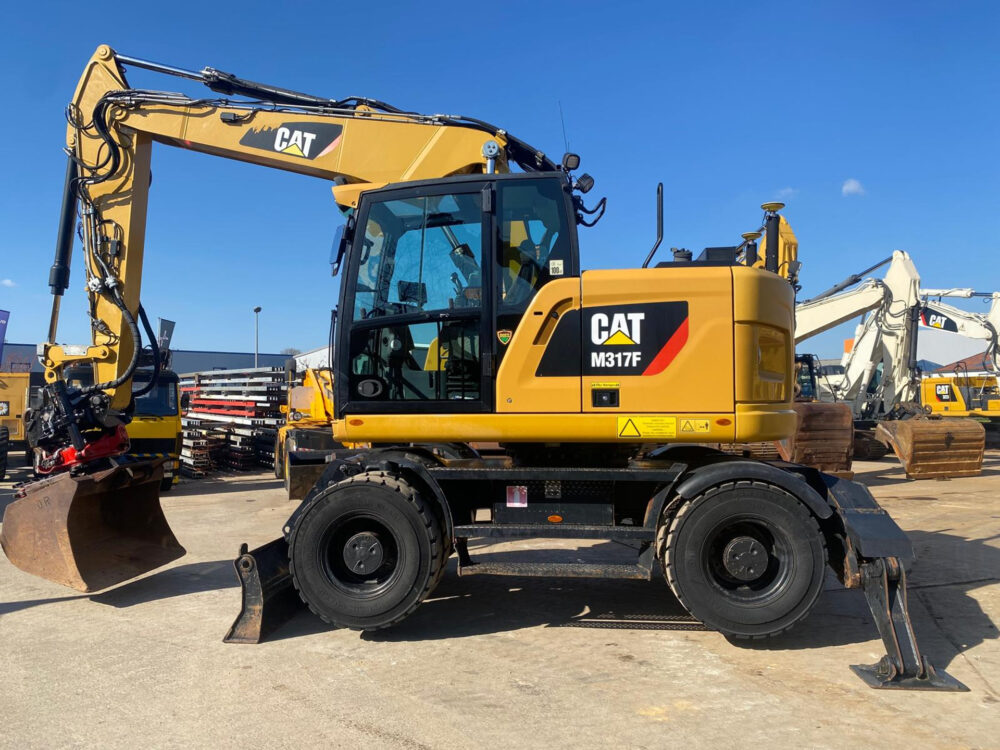 Caterpillar M317F mobiele graafmachine
