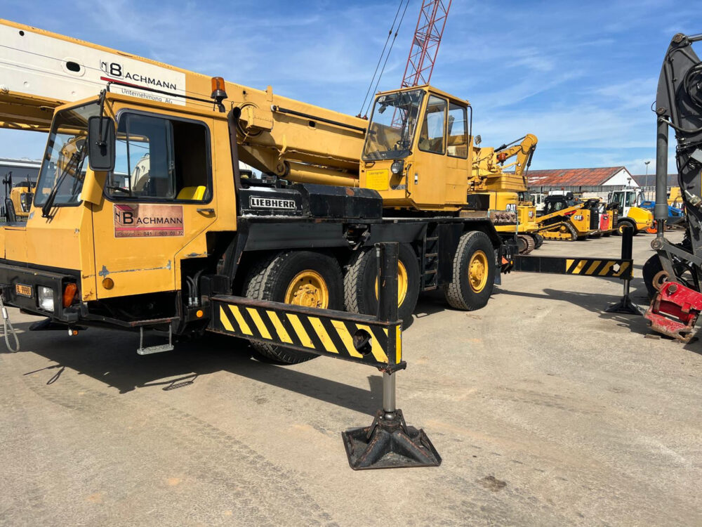 Liebherr LTM 1035-3 telescoopkraan 6x4x6
