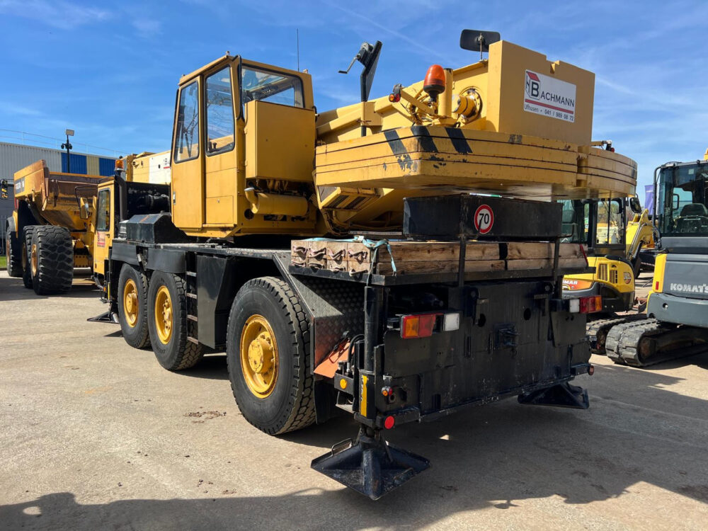 Liebherr LTM 1035-3 telescoopkraan 6x4x6