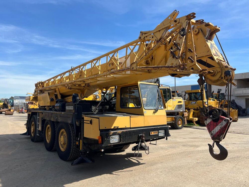 Liebherr LTM 1035-3 telescoopkraan 6x4x6
