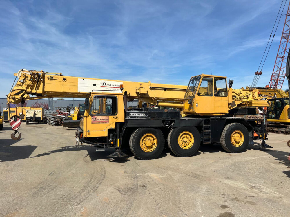 Liebherr LTM 1035-3 telescoopkraan 6x4x6