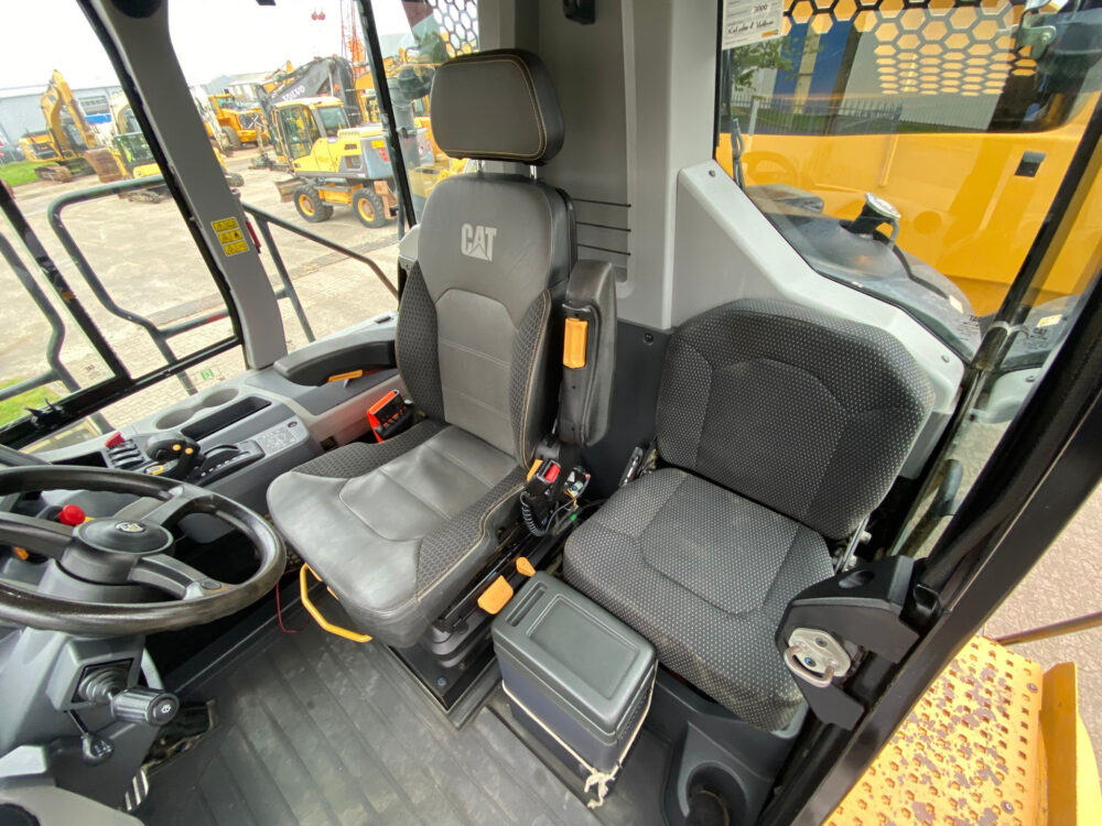 Caterpillar 730-04A Kinkdumper