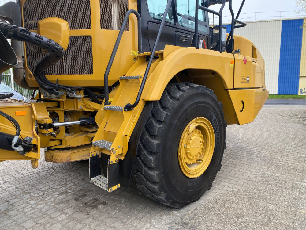 Caterpillar 730-04A Kinkdumper