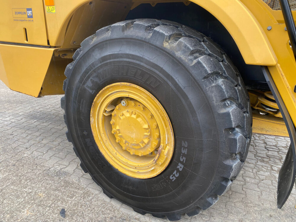 Caterpillar 730-04A Kinkdumper