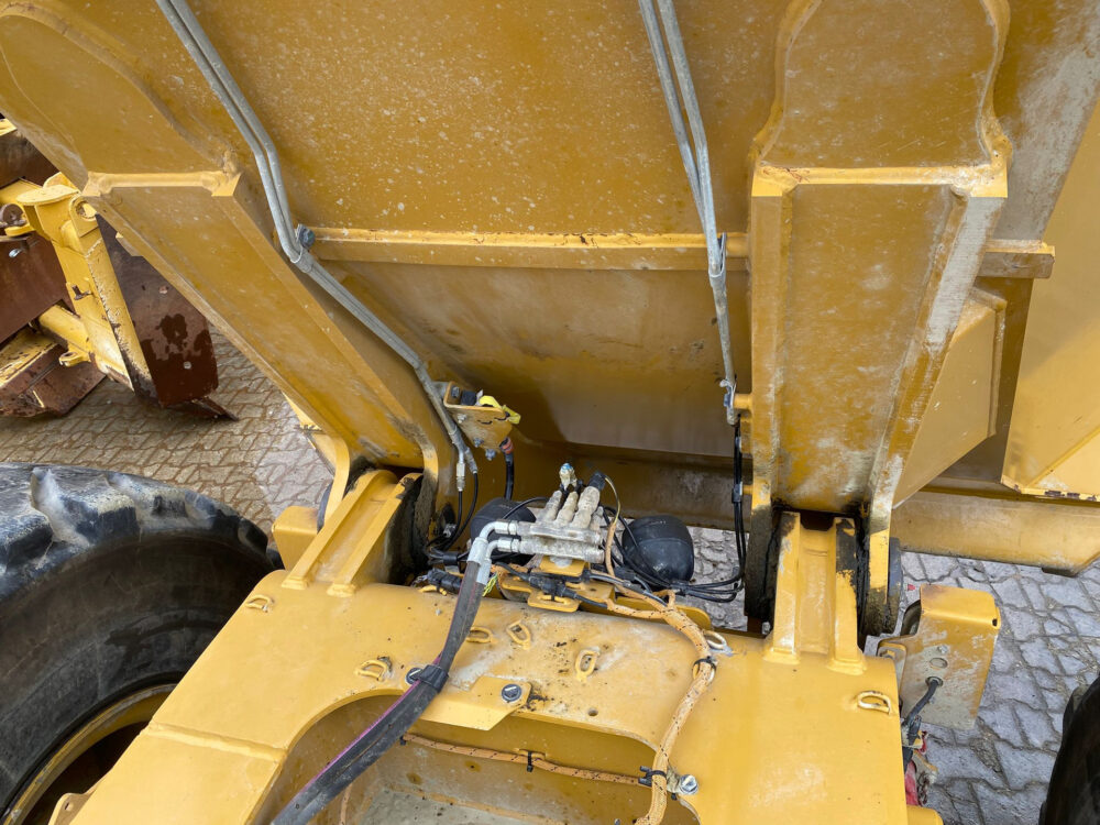 Caterpillar 730-04A Kinkdumper