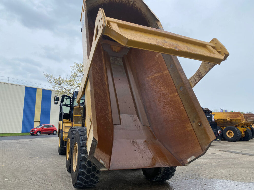 Caterpillar 730-04A Kinkdumper