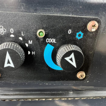 SEM 816D No CAT D6 bulldozer