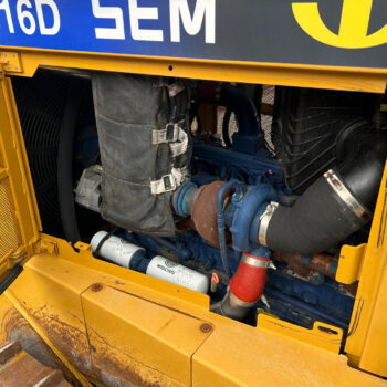 SEM 816D No CAT D6 bulldozer