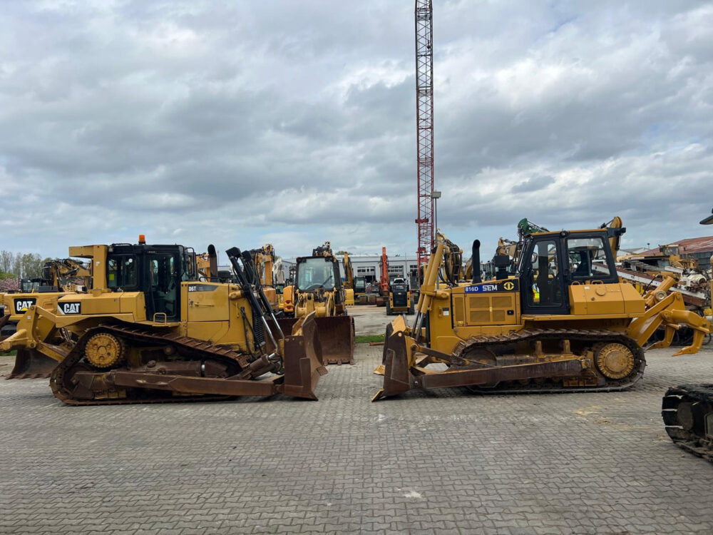 SEM 816D No CAT D6 bulldozer