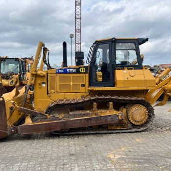 SEM 816D No CAT D6 bulldozer
