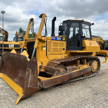 SEM 816D No CAT D6 bulldozer