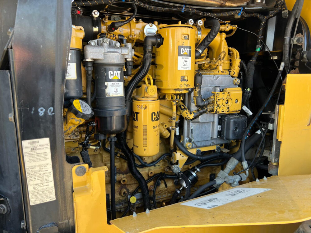 Caterpillar 926M wiellader