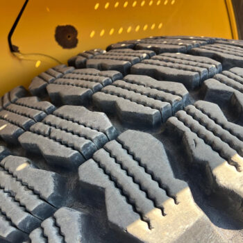 Caterpillar 926M wiellader